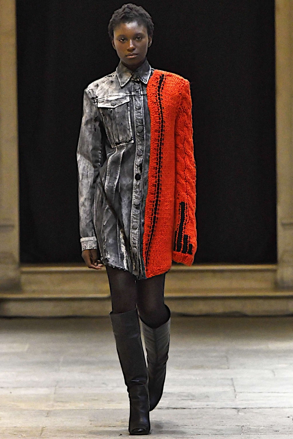 Fashion Week Milan Fall/Winter 2019 look 25 de la collection Cristiano Burani womenswear