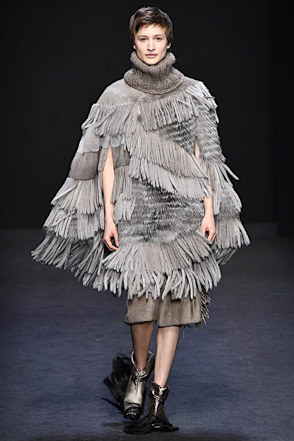 Fashion Week Milan Fall/Winter 2020 look 31 de la collection Cristiano Burani womenswear