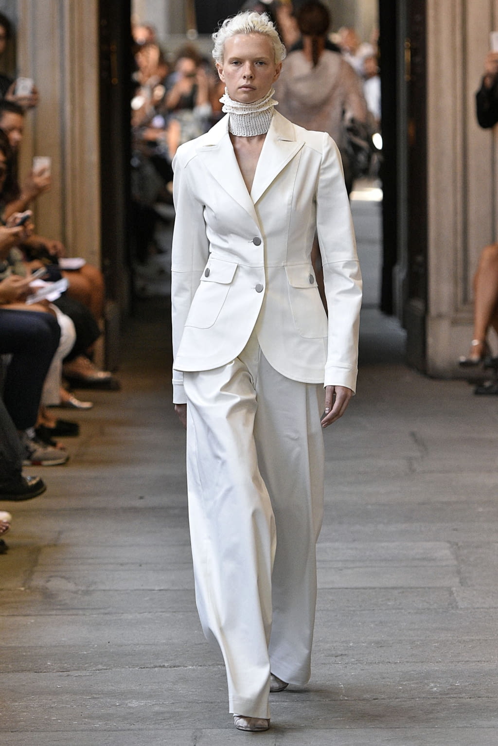 Fashion Week Milan Spring/Summer 2019 look 6 from the Cristiano Burani collection womenswear