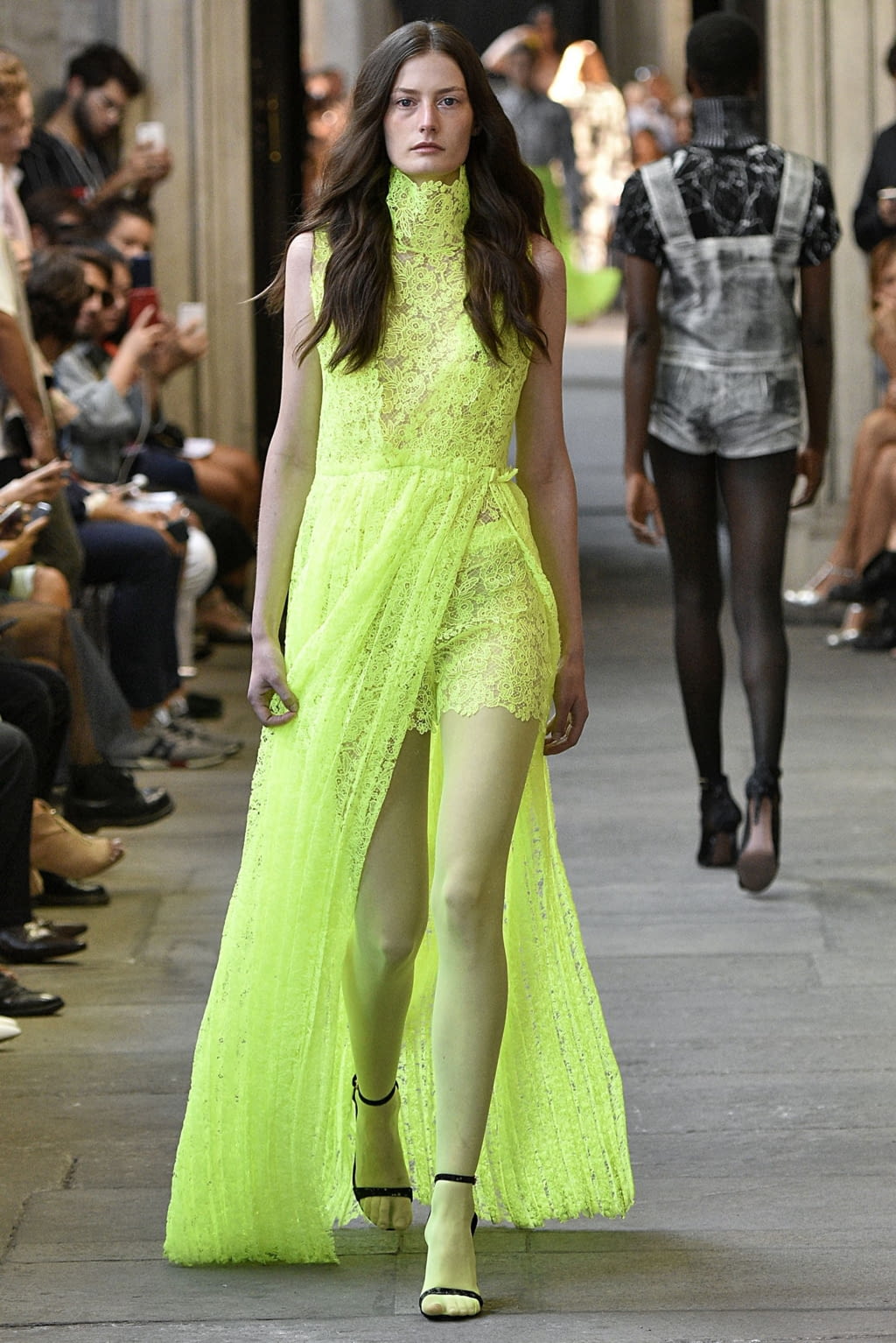 Fashion Week Milan Spring/Summer 2019 look 14 from the Cristiano Burani collection womenswear