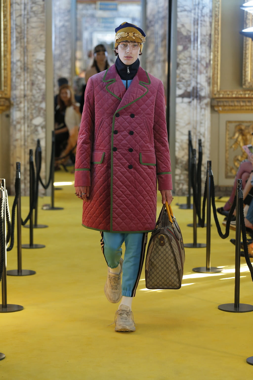 Fashion Week Milan Resort 2018 look 4 from the Gucci collection womenswear