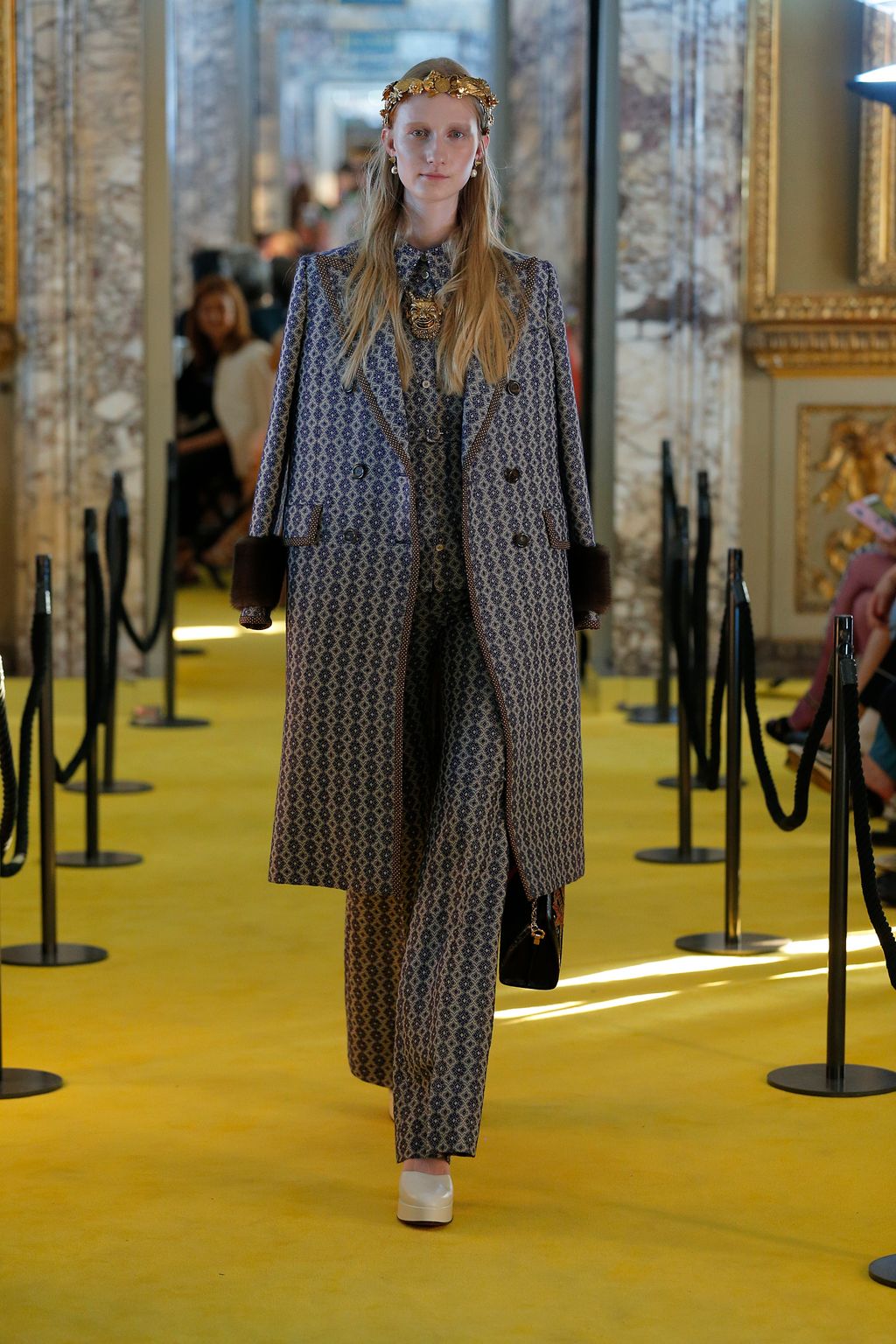 Fashion Week Milan Resort 2018 look 9 from the Gucci collection womenswear