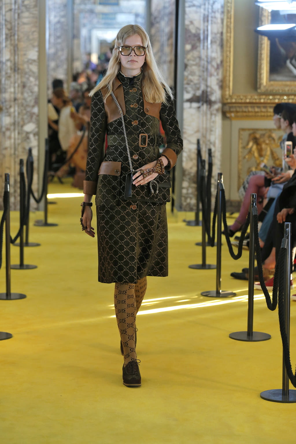 Fashion Week Milan Resort 2018 look 105 de la collection Gucci womenswear