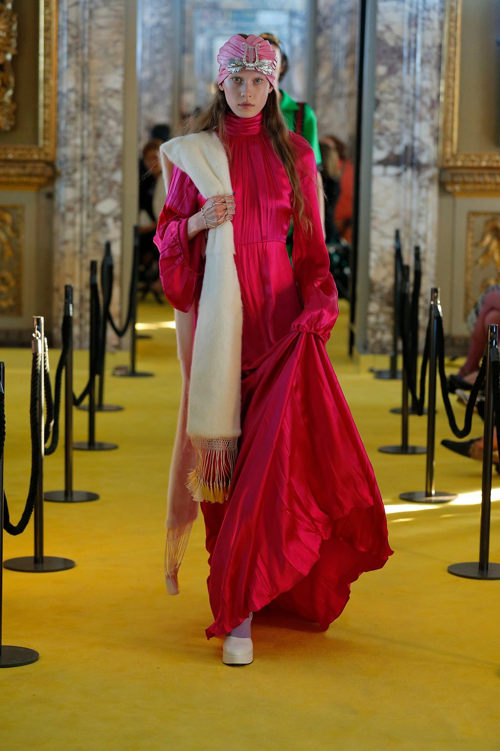 Fashion Week Milan Resort 2018 look 57 de la collection Gucci womenswear