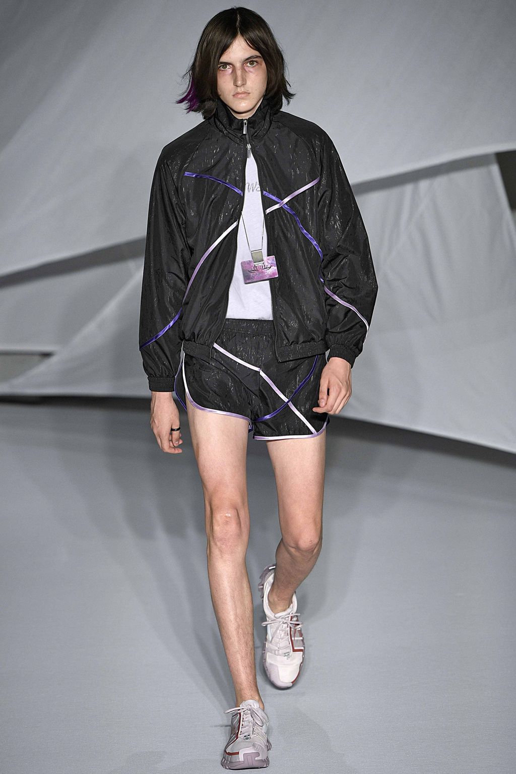 Fashion Week London Spring/Summer 2019 look 6 from the Cottweiler collection 男装