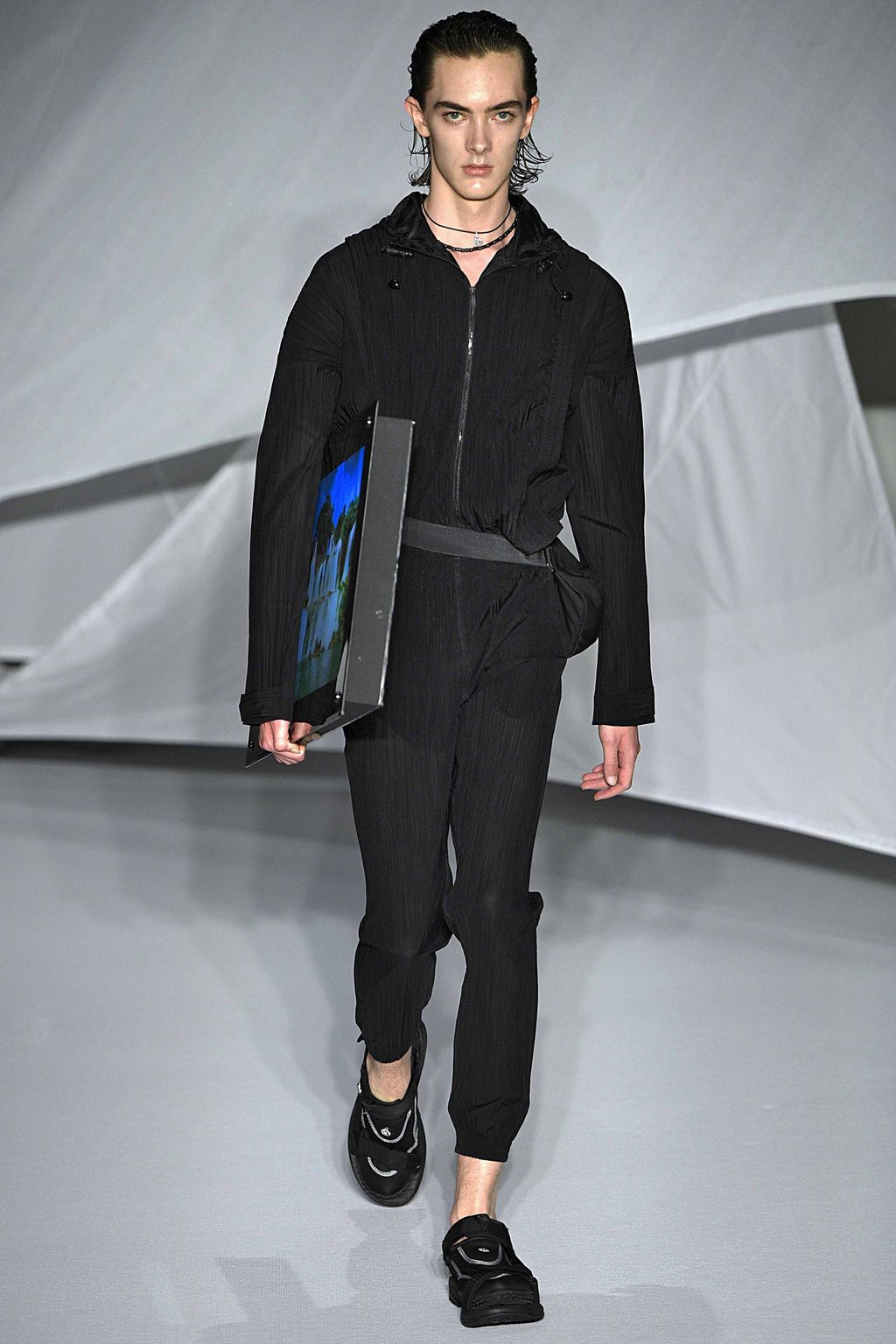 Fashion Week London Spring/Summer 2019 look 15 from the Cottweiler collection menswear