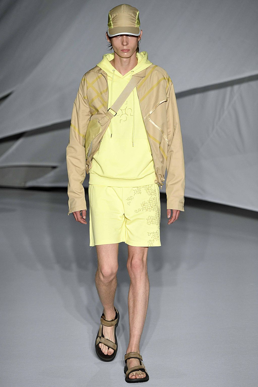 Fashion Week London Spring/Summer 2019 look 17 from the Cottweiler collection menswear