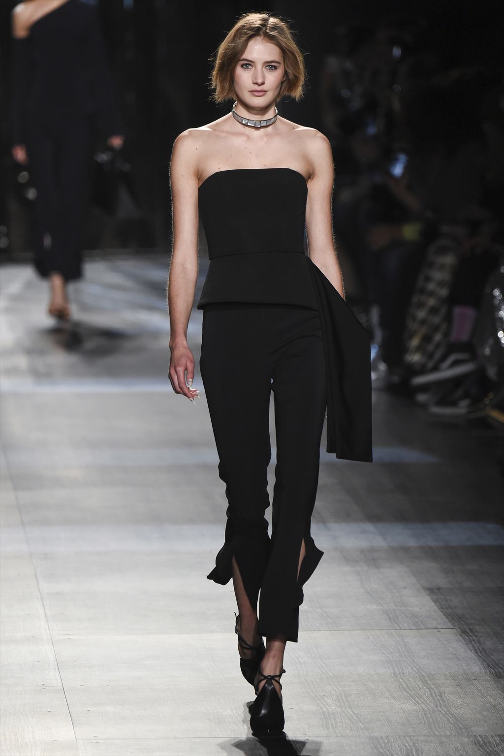 Fashion Week New York Fall/Winter 2017 look 3 from the Cushnie et Ochs collection 女装