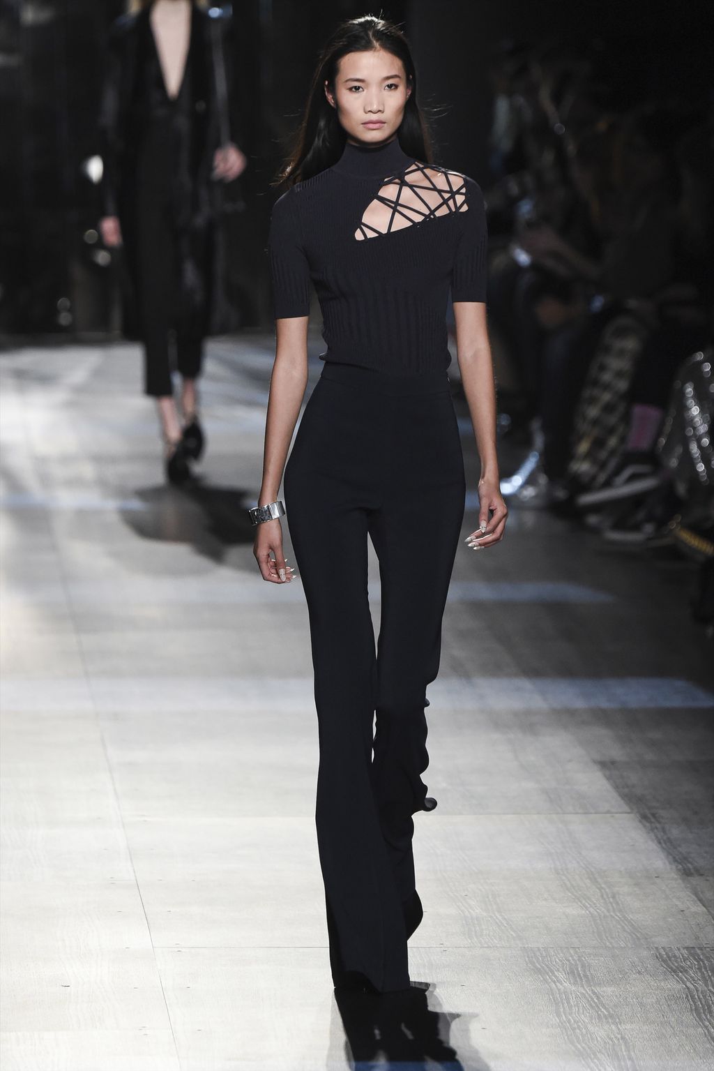 Fashion Week New York Fall/Winter 2017 look 9 from the Cushnie et Ochs collection 女装