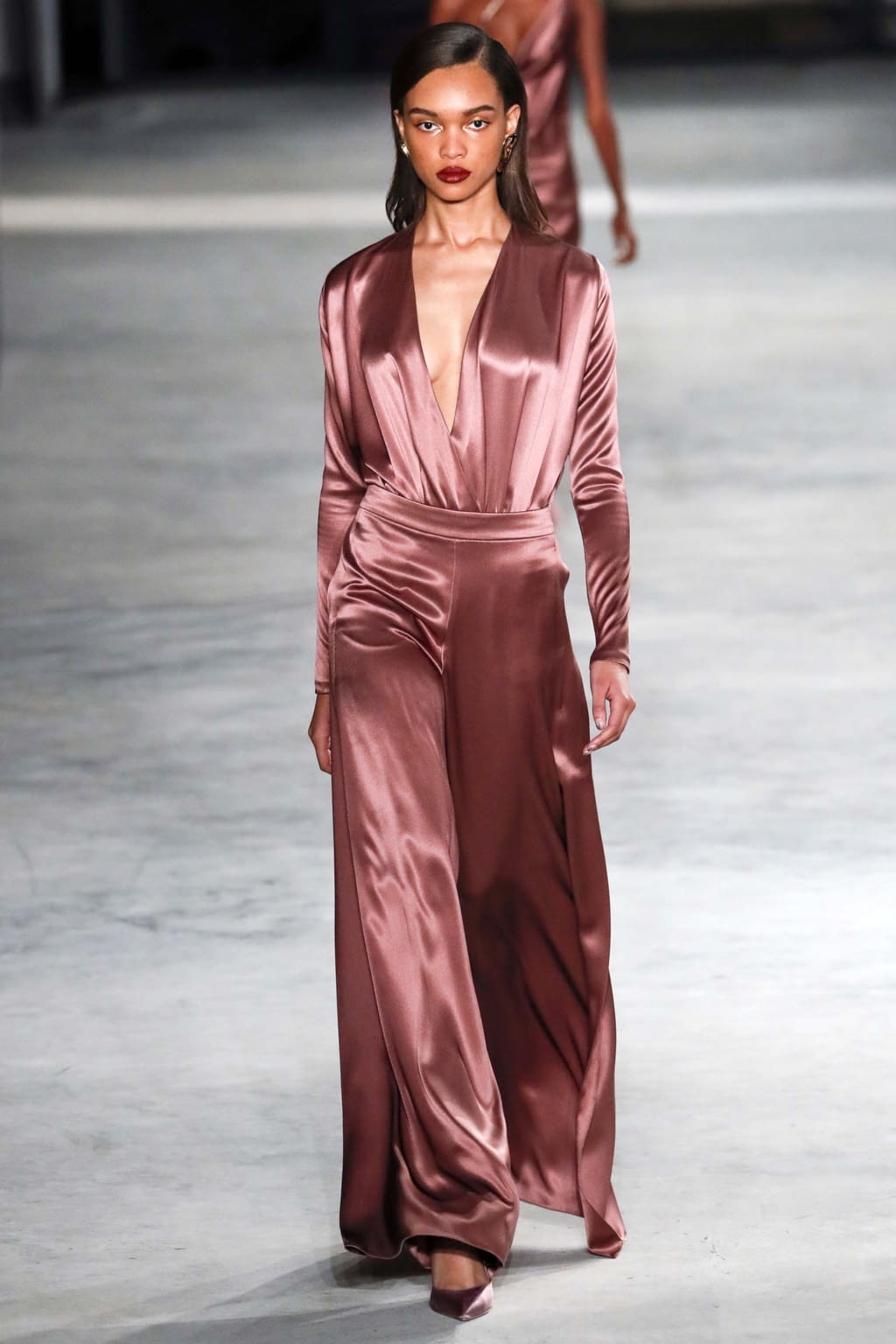 Fashion Week New York Fall/Winter 2018 look 9 from the Cushnie et Ochs collection 女装