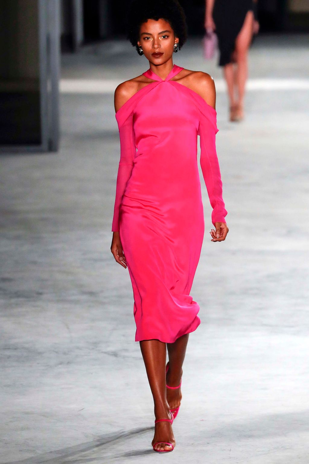 Fashion Week New York Fall/Winter 2018 look 15 from the Cushnie et Ochs collection 女装