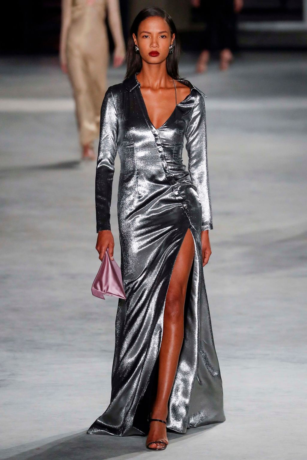 Fashion Week New York Fall/Winter 2018 look 32 from the Cushnie et Ochs collection 女装