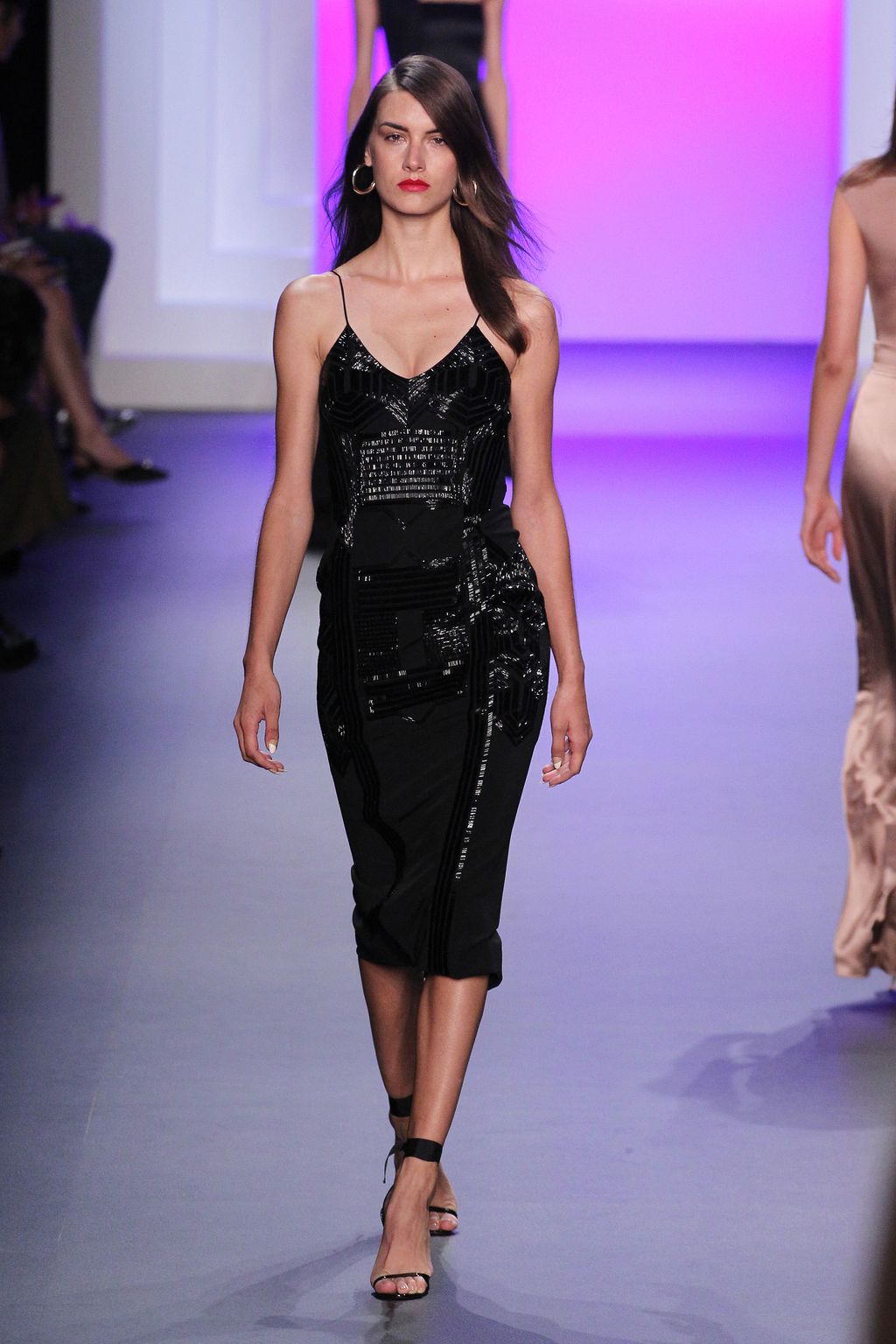 Fashion Week New York Spring/Summer 2017 look 28 from the Cushnie et Ochs collection womenswear