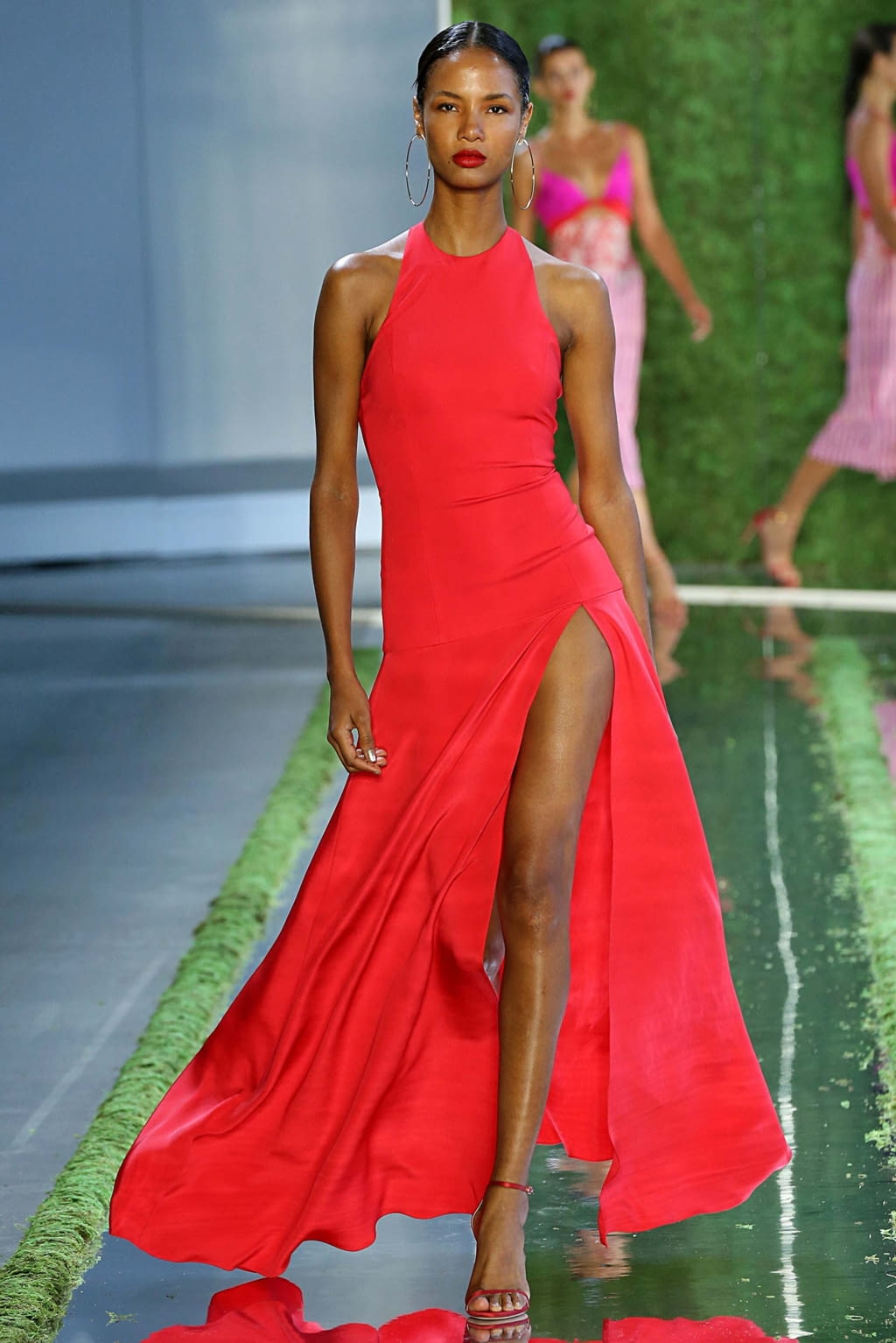 Fashion Week New York Spring/Summer 2019 look 21 from the Cushnie collection 女装