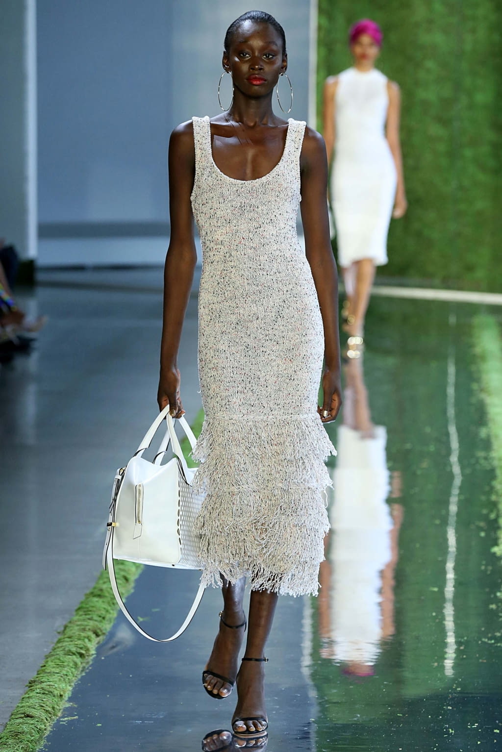 Fashion Week New York Spring/Summer 2019 look 29 from the Cushnie collection womenswear