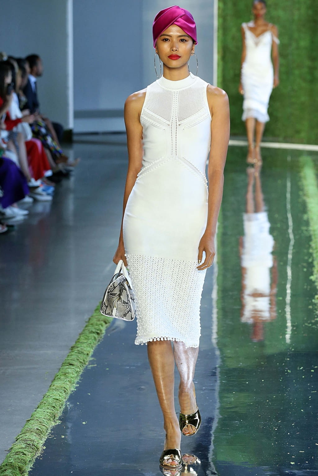 Fashion Week New York Spring/Summer 2019 look 30 from the Cushnie collection womenswear
