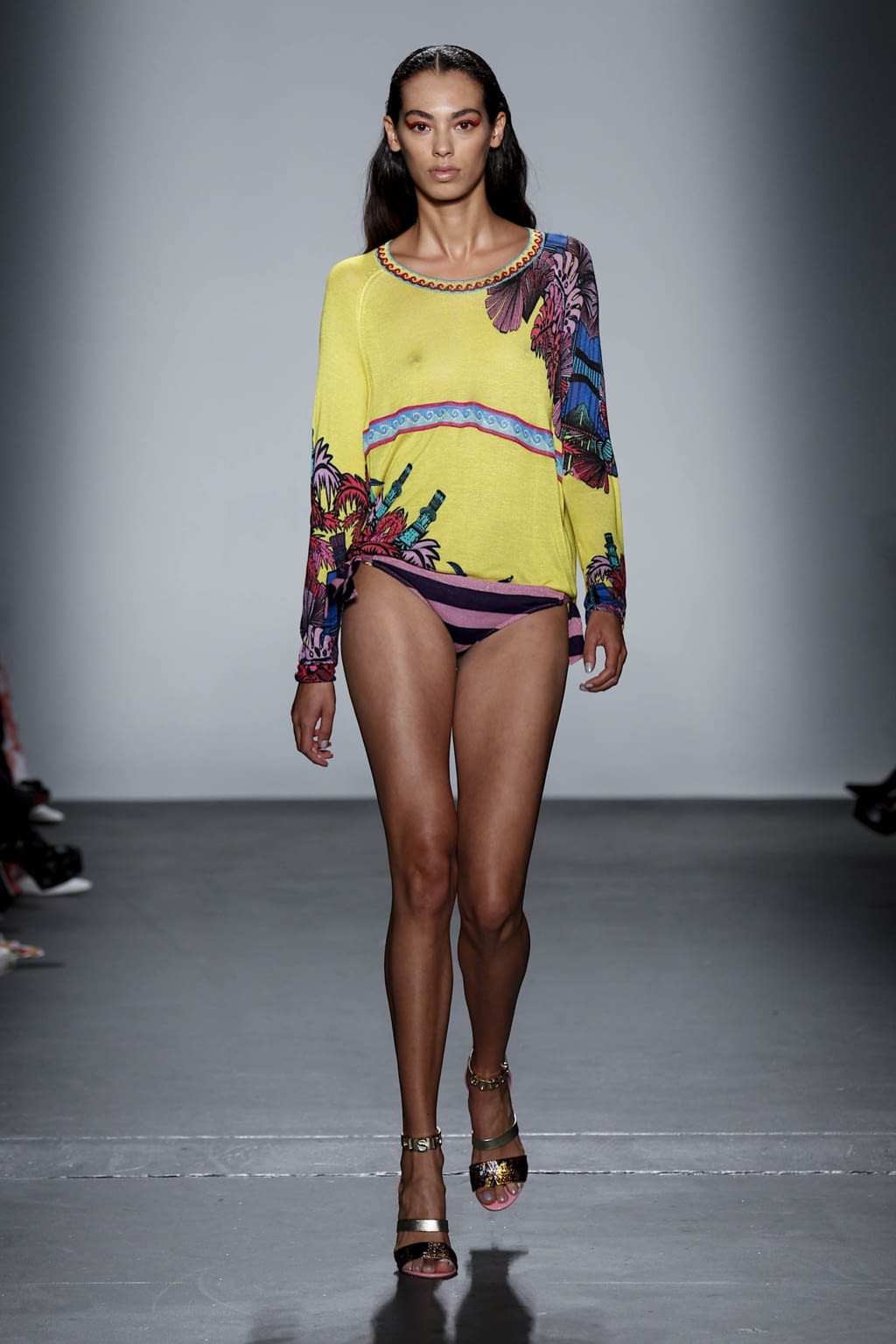 Fashion Week New York Spring/Summer 2020 look 8 de la collection Custo Barcelona womenswear