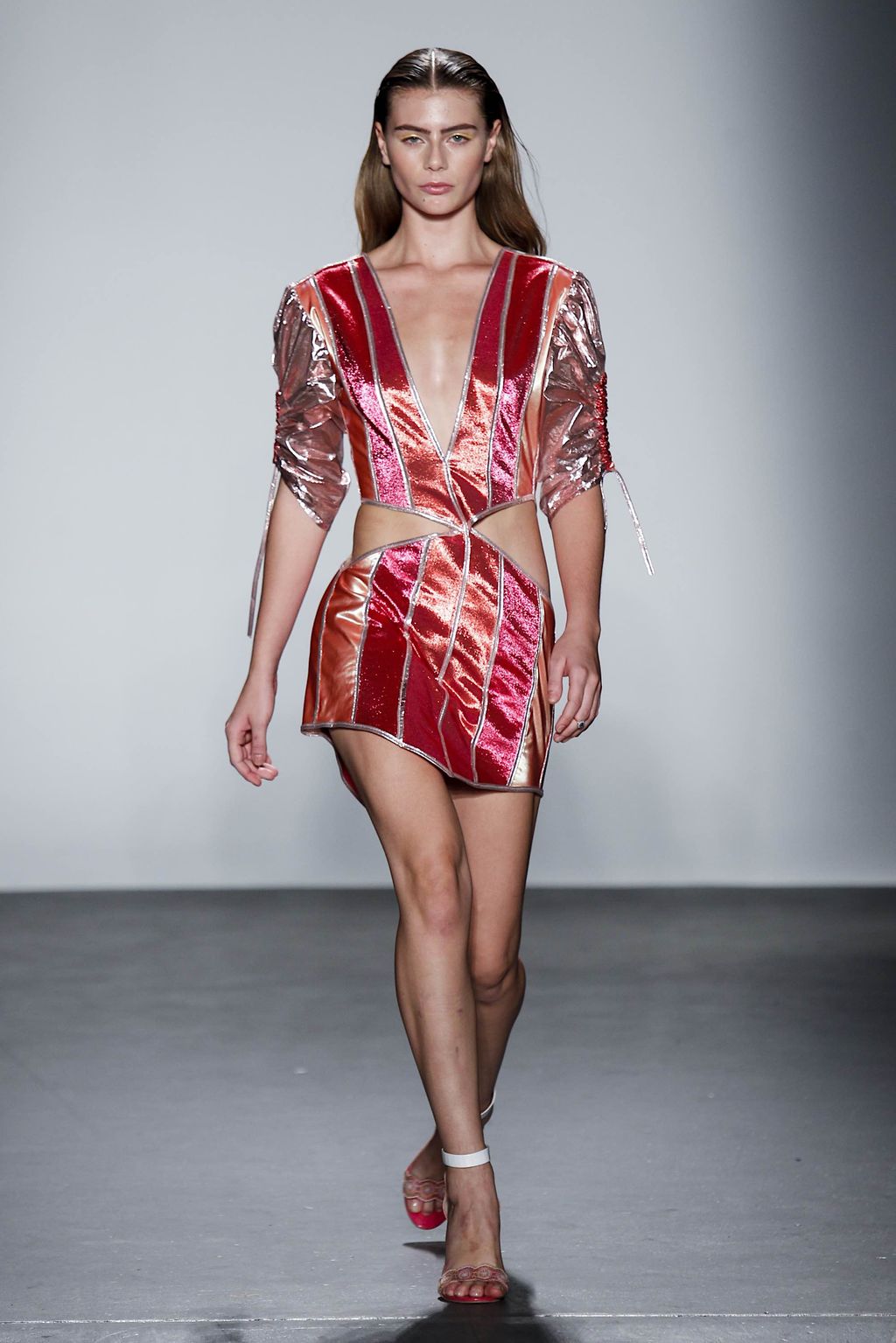 Fashion Week New York Spring/Summer 2020 look 31 from the Custo Barcelona collection 女装
