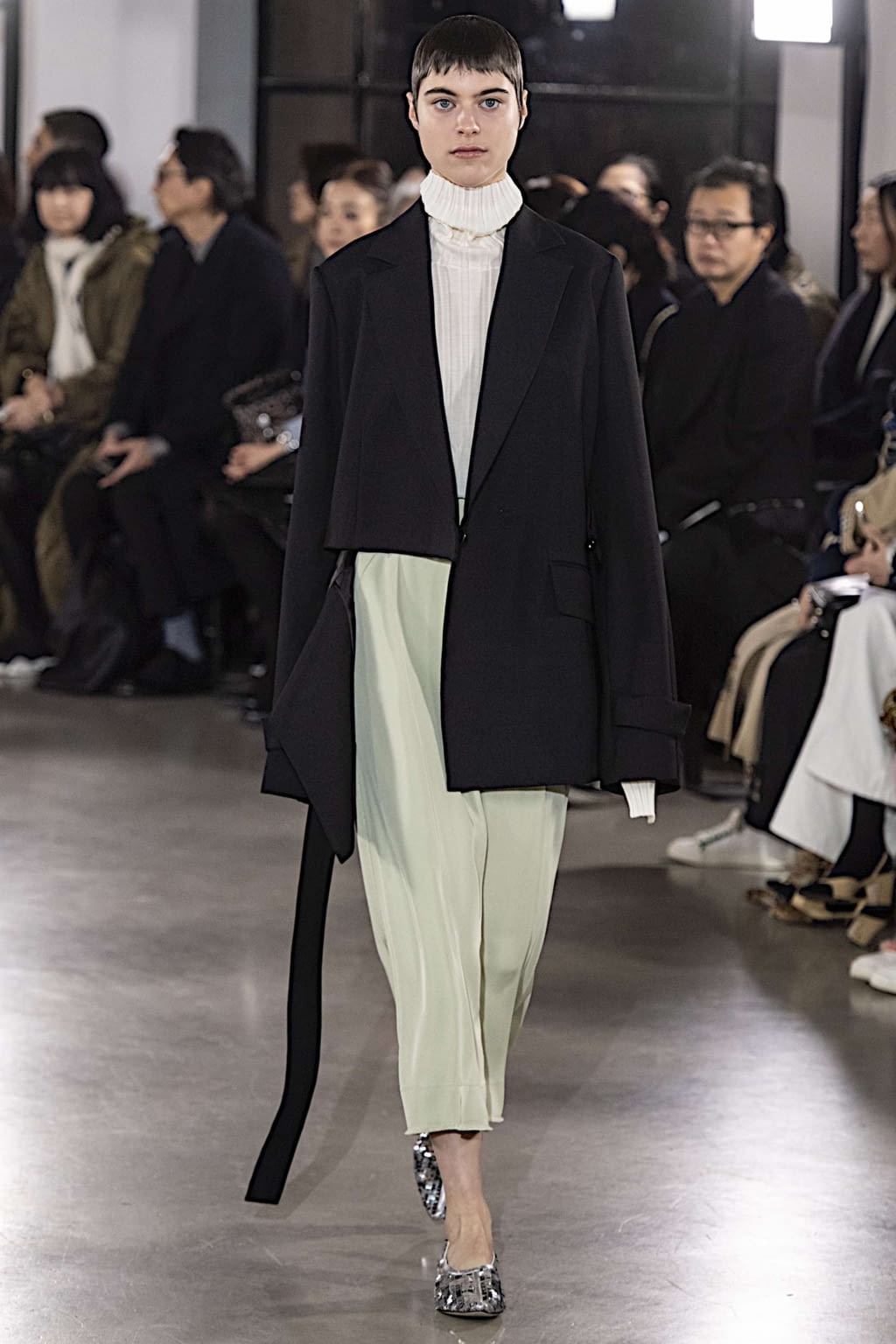 Fashion Week Paris Fall/Winter 2019 look 5 from the Cyclas collection 女装