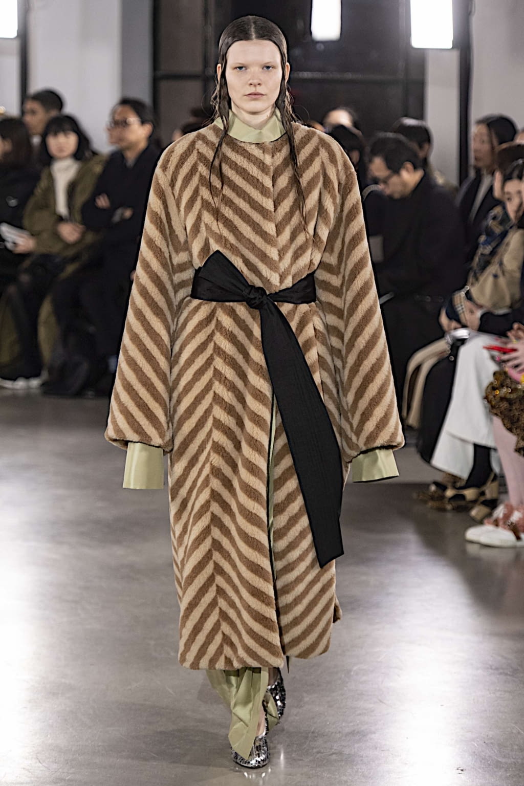 Fashion Week Paris Fall/Winter 2019 look 27 from the Cyclas collection womenswear