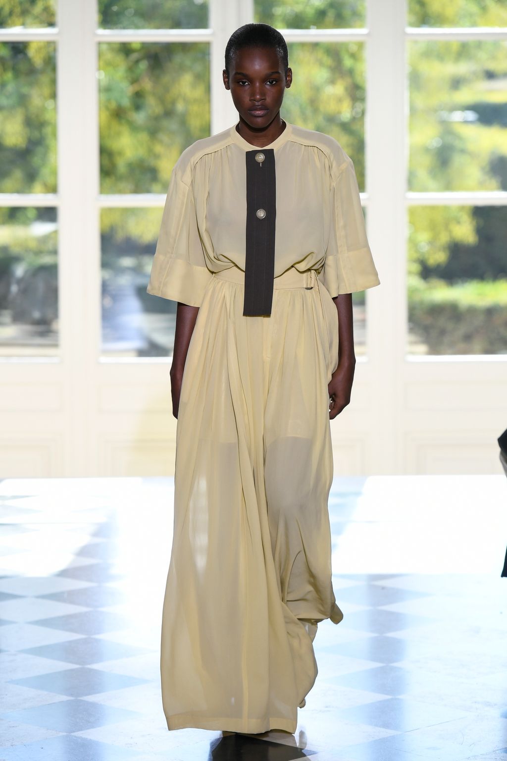 Fashion Week Paris Spring/Summer 2019 look 20 from the Cyclas collection womenswear