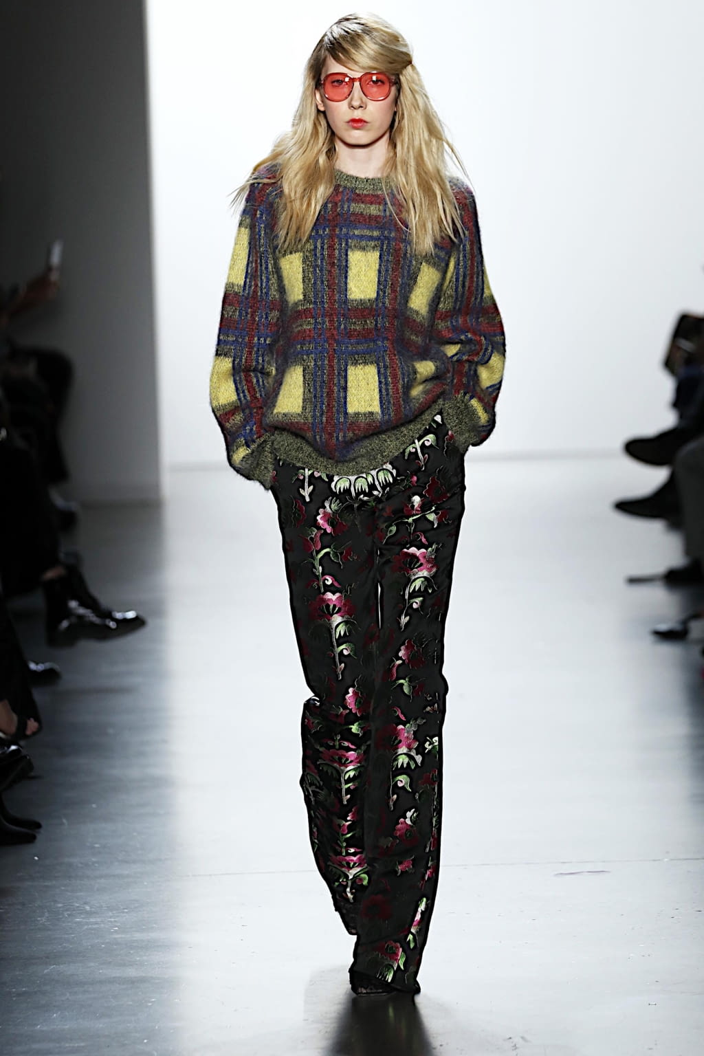 Fashion Week New York Fall/Winter 2020 look 21 from the Cynthia Rowley collection 女装