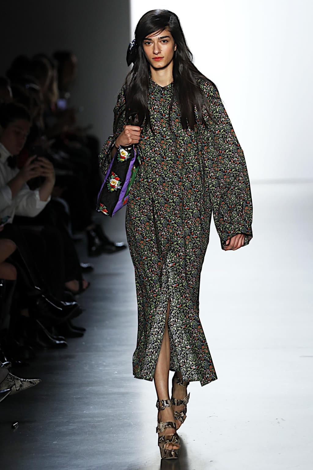 Fashion Week New York Fall/Winter 2020 look 23 from the Cynthia Rowley collection womenswear