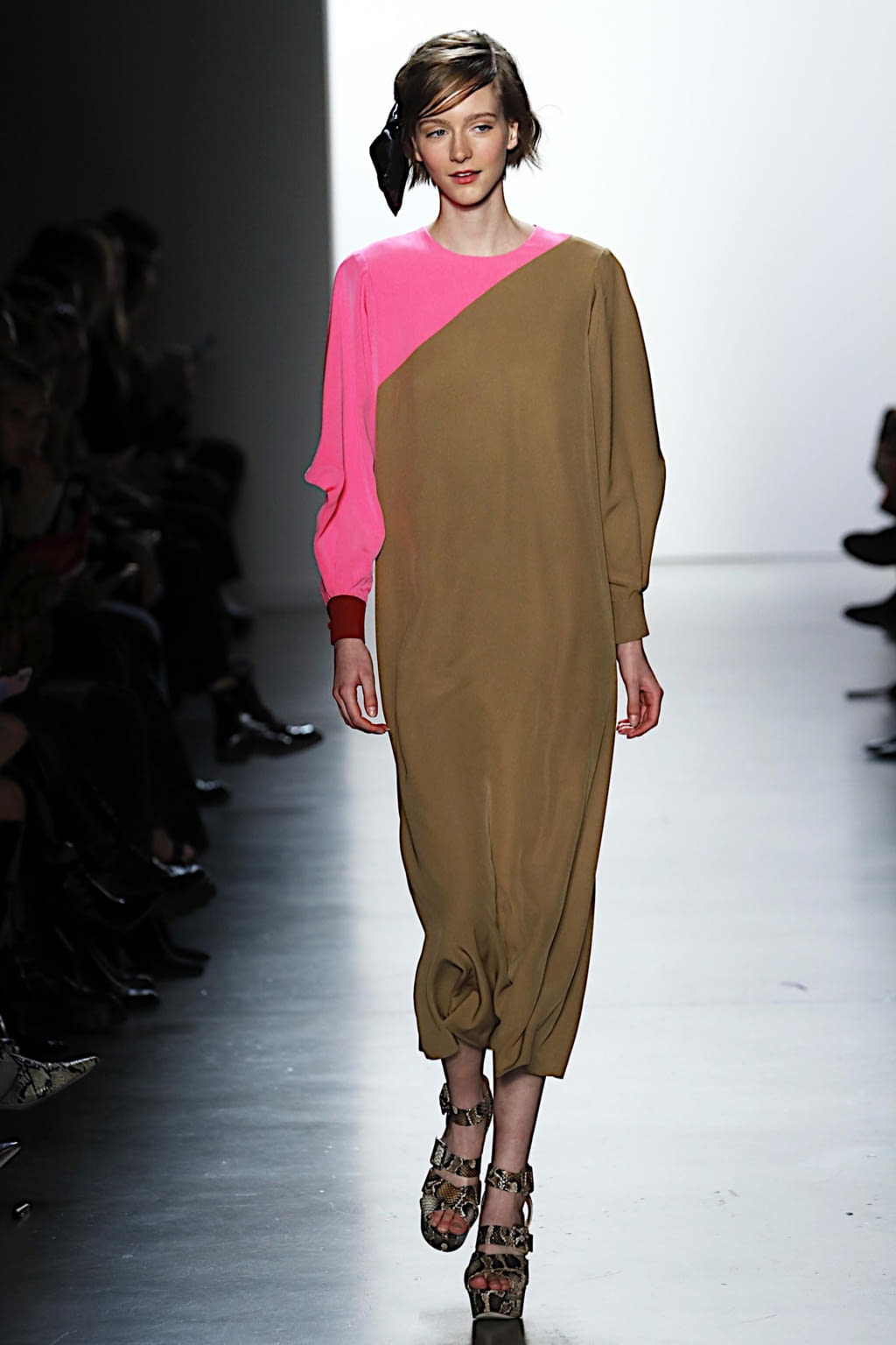 Fashion Week New York Fall/Winter 2020 look 17 de la collection Cynthia Rowley womenswear