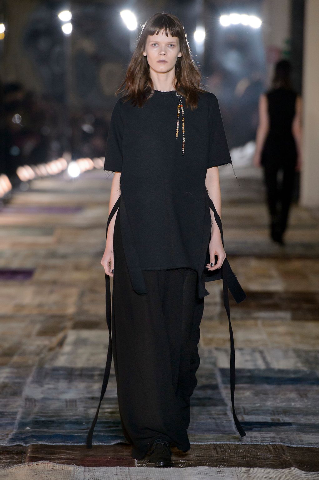 Fashion Week Milan Fall/Winter 2016 look 37 from the Damir Doma collection 女装