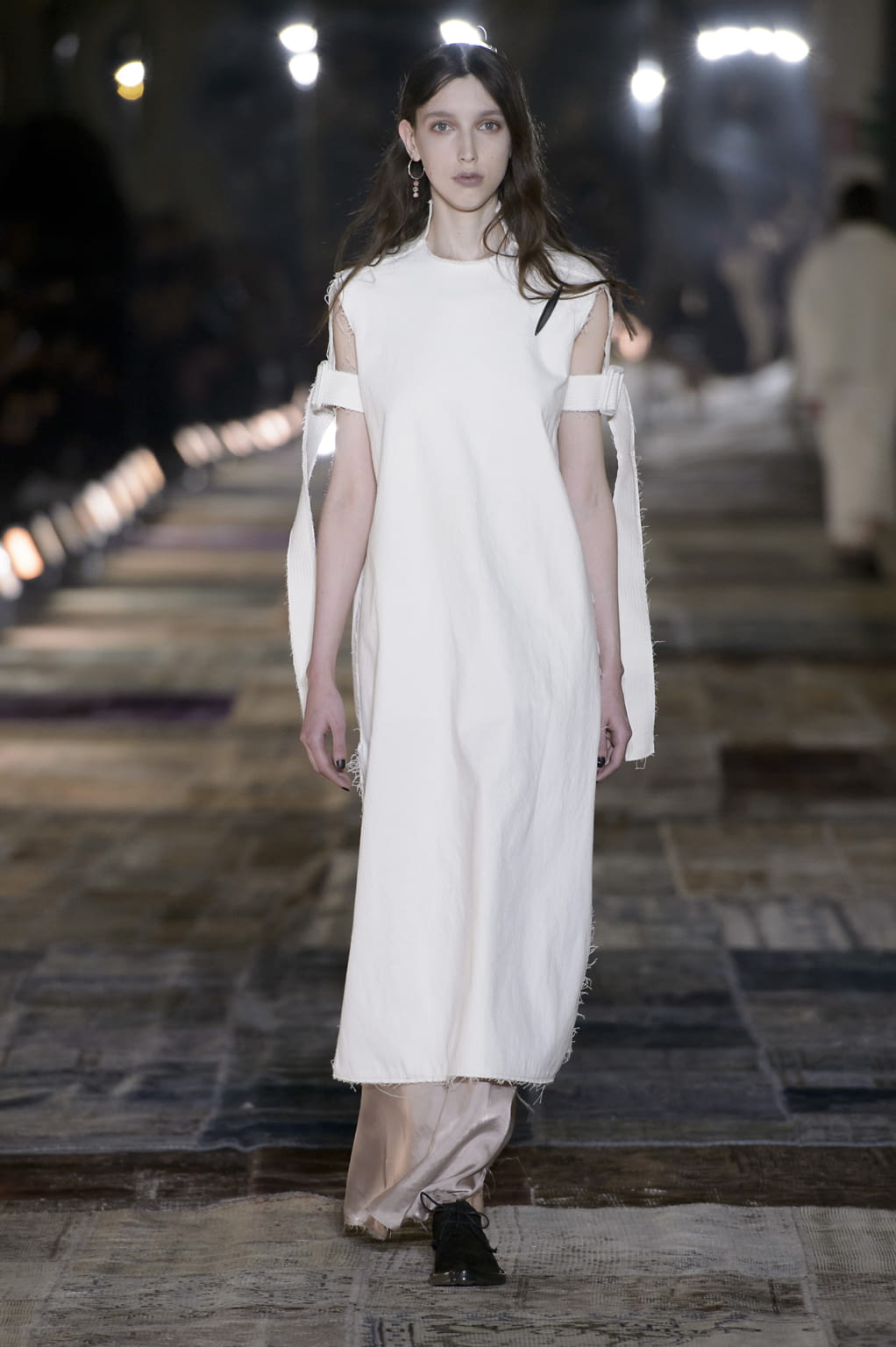 Fashion Week Milan Fall/Winter 2016 look 13 from the Damir Doma collection womenswear