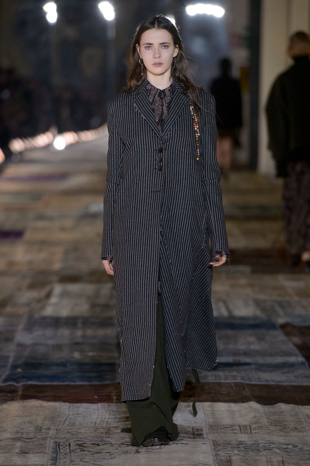 Fashion Week Milan Fall/Winter 2016 look 28 from the Damir Doma collection 女装