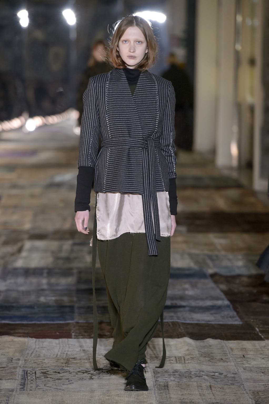 Fashion Week Milan Fall/Winter 2016 look 29 from the Damir Doma collection womenswear