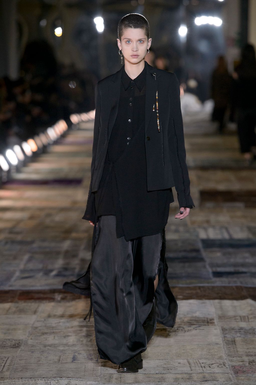 Fashion Week Milan Fall/Winter 2016 look 33 from the Damir Doma collection womenswear