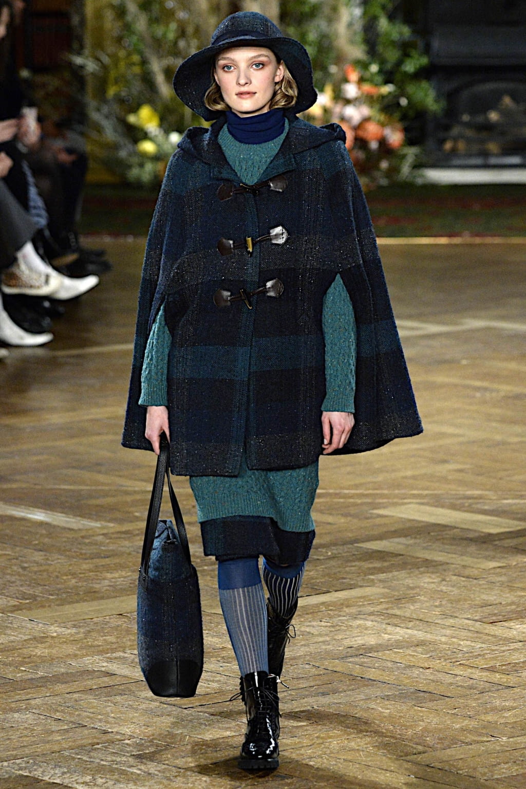 Fashion Week London Fall/Winter 2020 look 27 from the Daks collection 女装