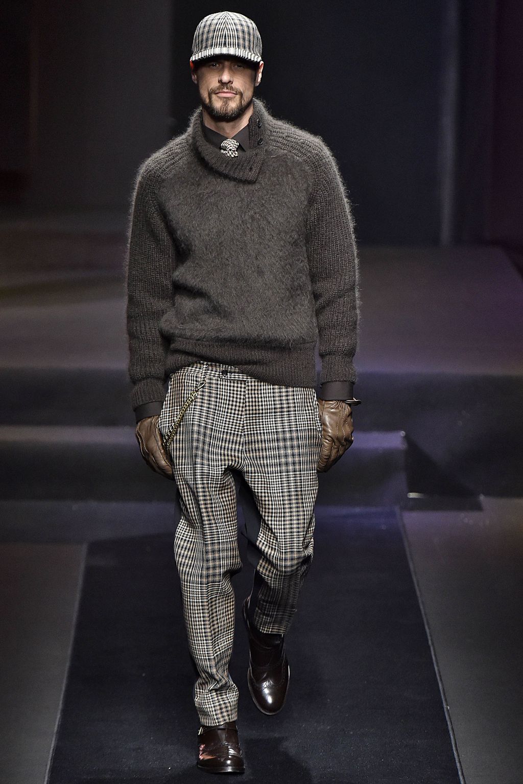 Fashion Week Milan Fall/Winter 2018 look 25 from the Daks collection 男装