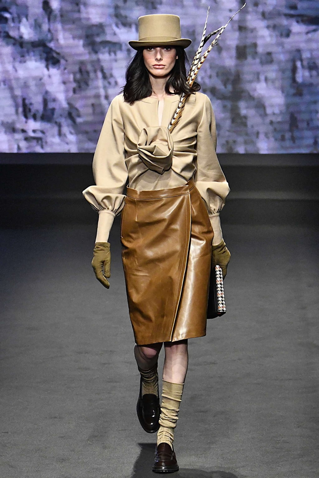 Fashion Week Milan Fall/Winter 2019 look 48 from the Daks collection menswear