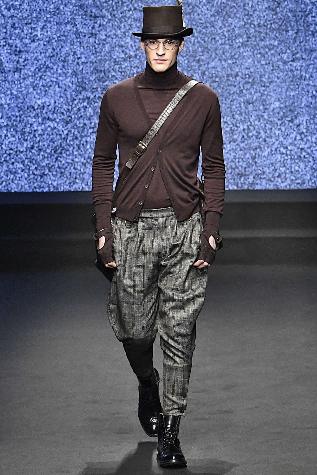 Fashion Week Milan Fall/Winter 2019 look 51 from the Daks collection menswear