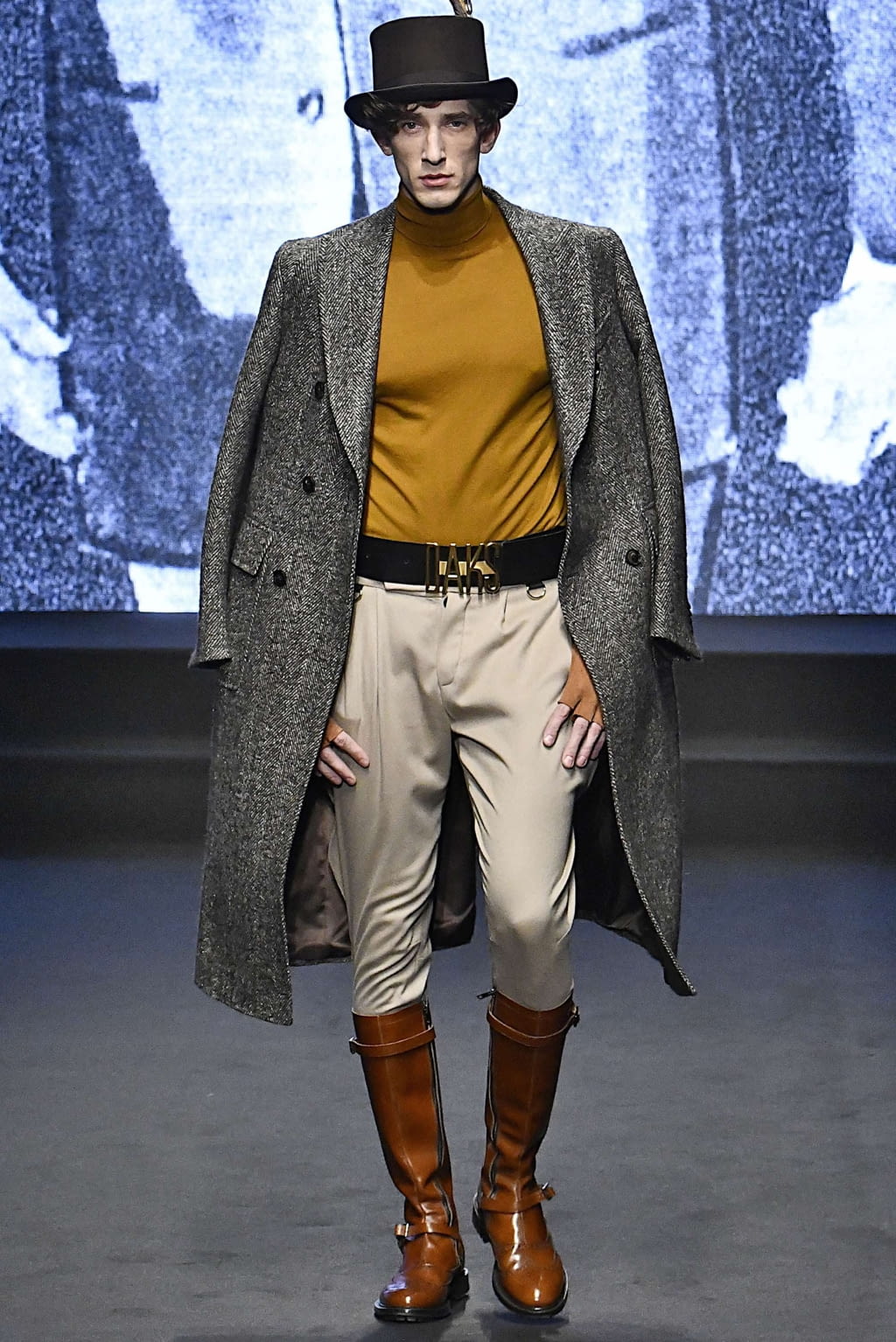 Fashion Week Milan Fall/Winter 2019 look 29 from the Daks collection menswear