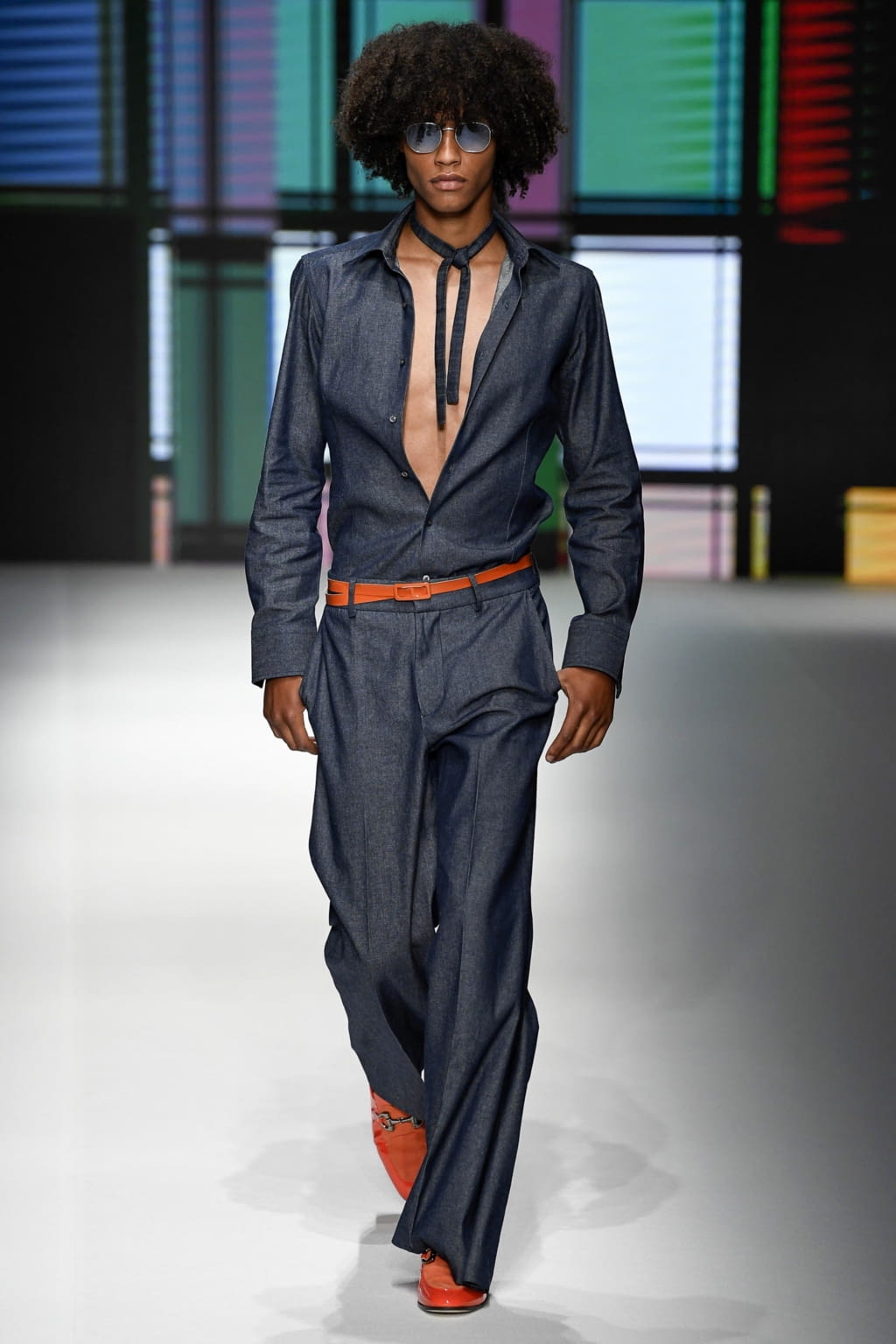 Fashion Week Milan Spring/Summer 2019 look 3 from the Daks collection 男装