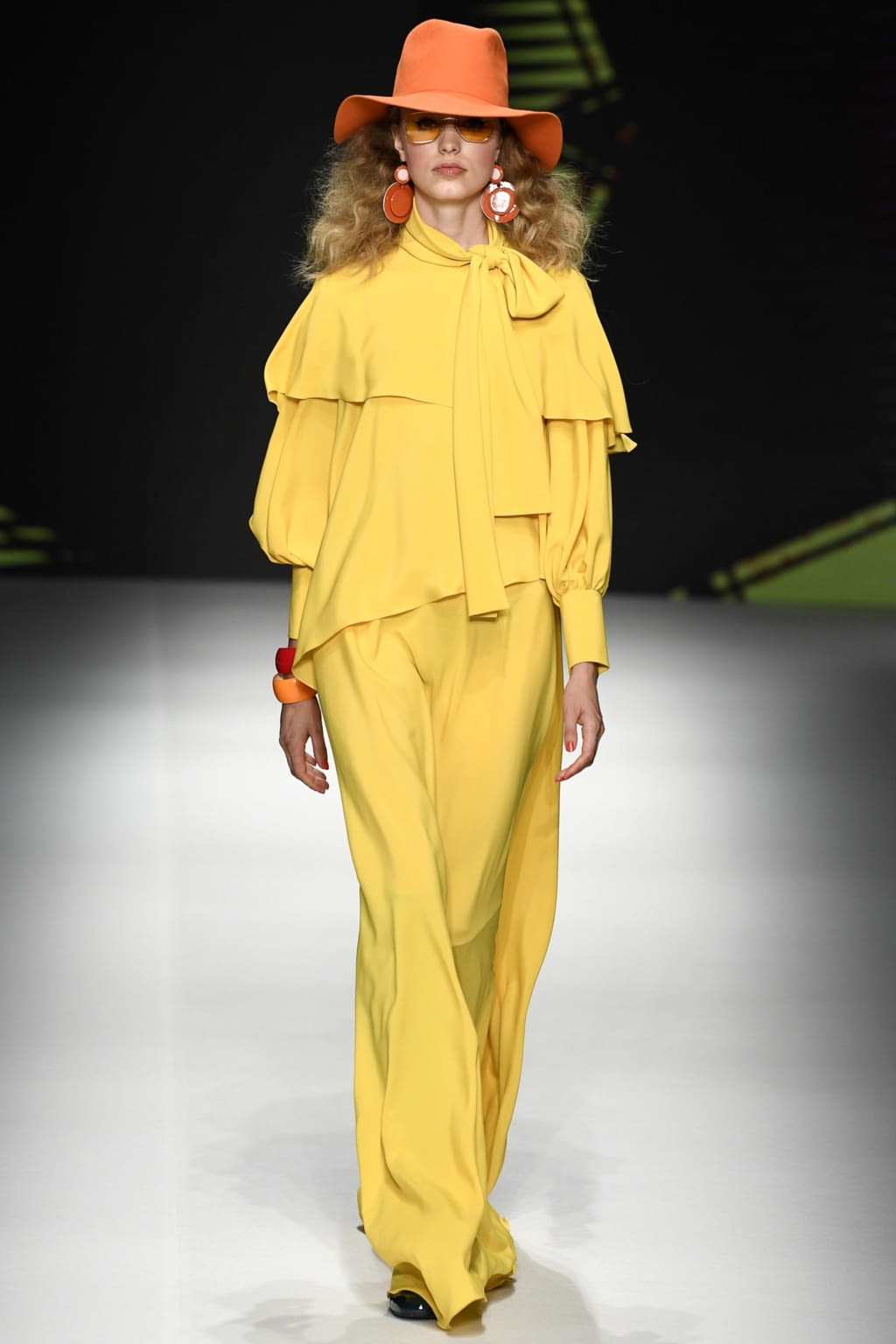 Fashion Week Milan Spring/Summer 2019 look 27 de la collection Daks menswear
