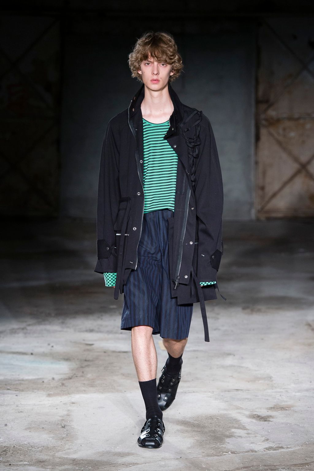 Fashion Week Milan Spring/Summer 2018 look 28 from the Damir Doma collection menswear