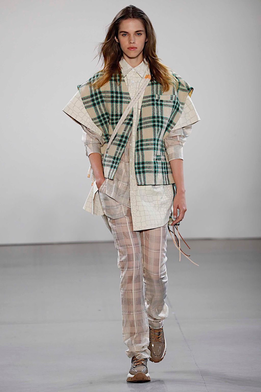 Fashion Week New York Spring/Summer 2020 look 8 from the Damo Wang collection 女装
