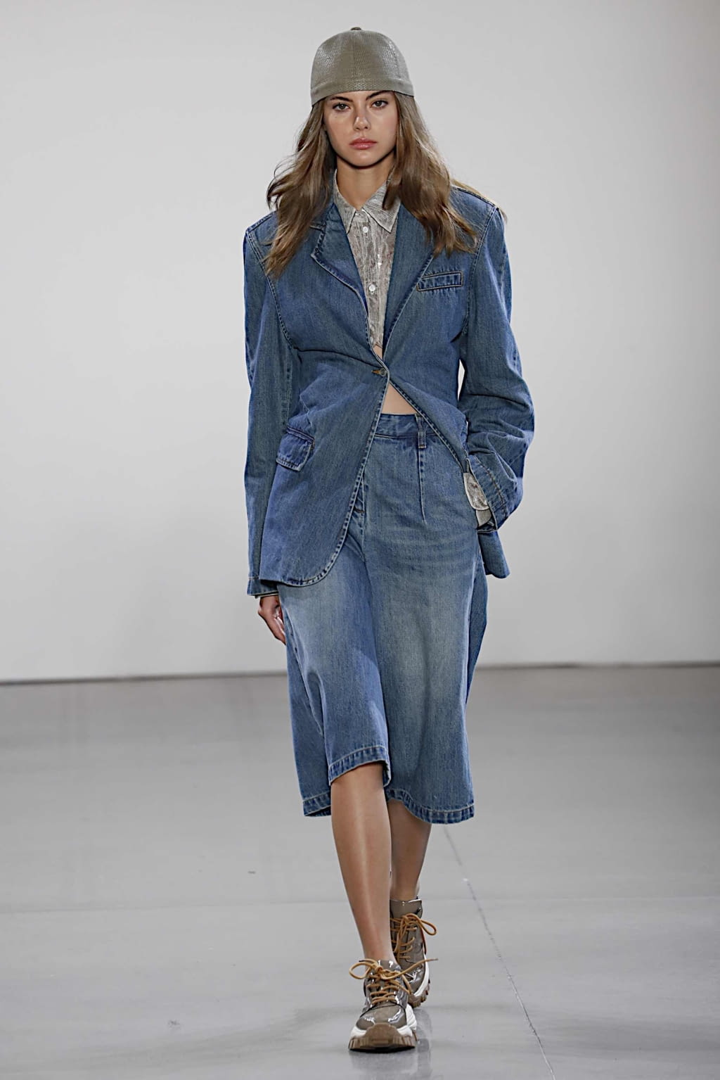 Fashion Week New York Spring/Summer 2020 look 11 from the Damo Wang collection womenswear