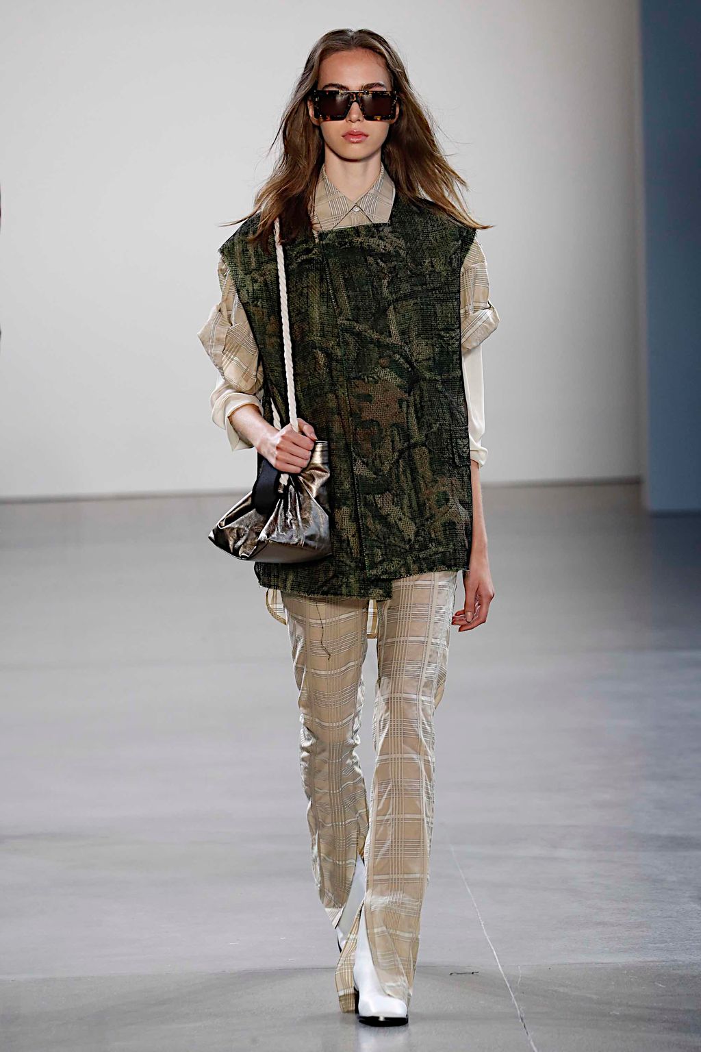 Fashion Week New York Spring/Summer 2020 look 15 from the Damo Wang collection womenswear