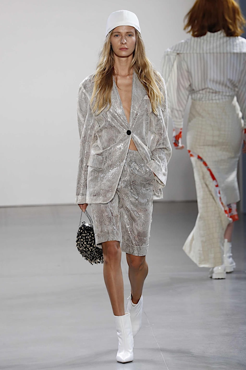 Fashion Week New York Spring/Summer 2020 look 34 from the Damo Wang collection 女装