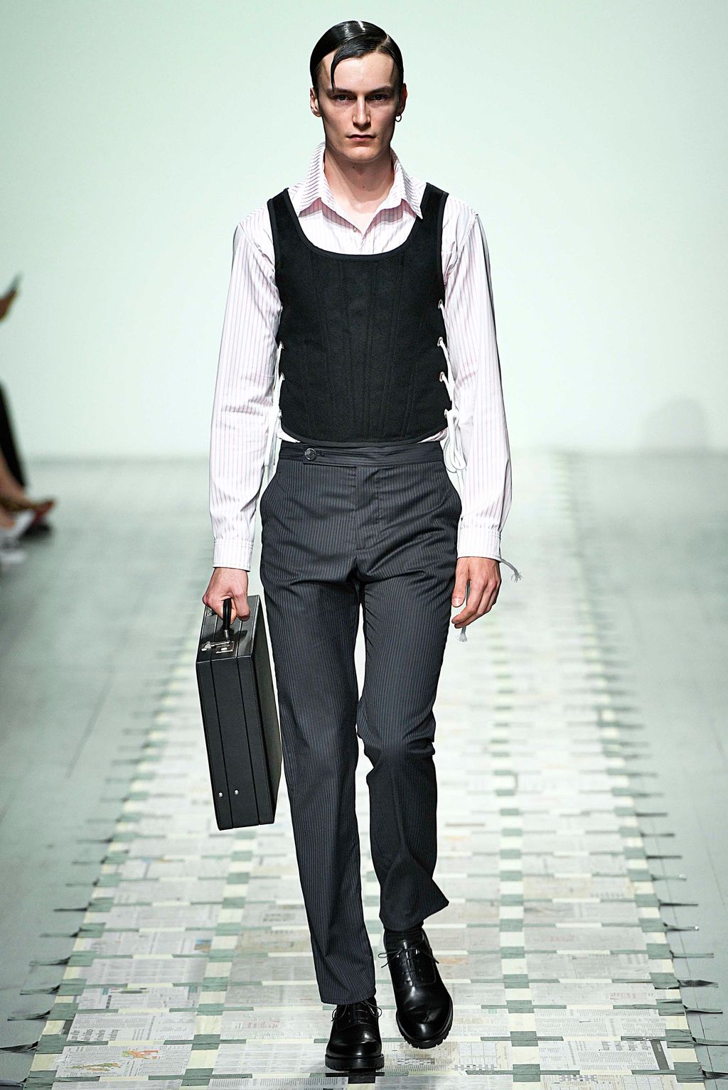 Fashion Week London Spring/Summer 2019 look 20 from the Daniel W Fletcher collection 男装