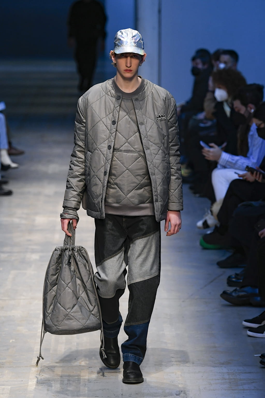 Fashion Week Milan Fall/Winter 2022 look 39 de la collection David Catalan menswear