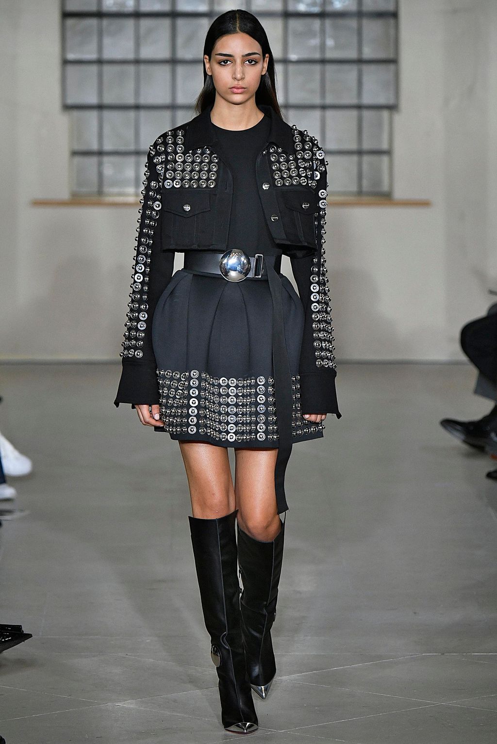 Fashion Week London Fall/Winter 2018 look 32 from the David Koma collection womenswear