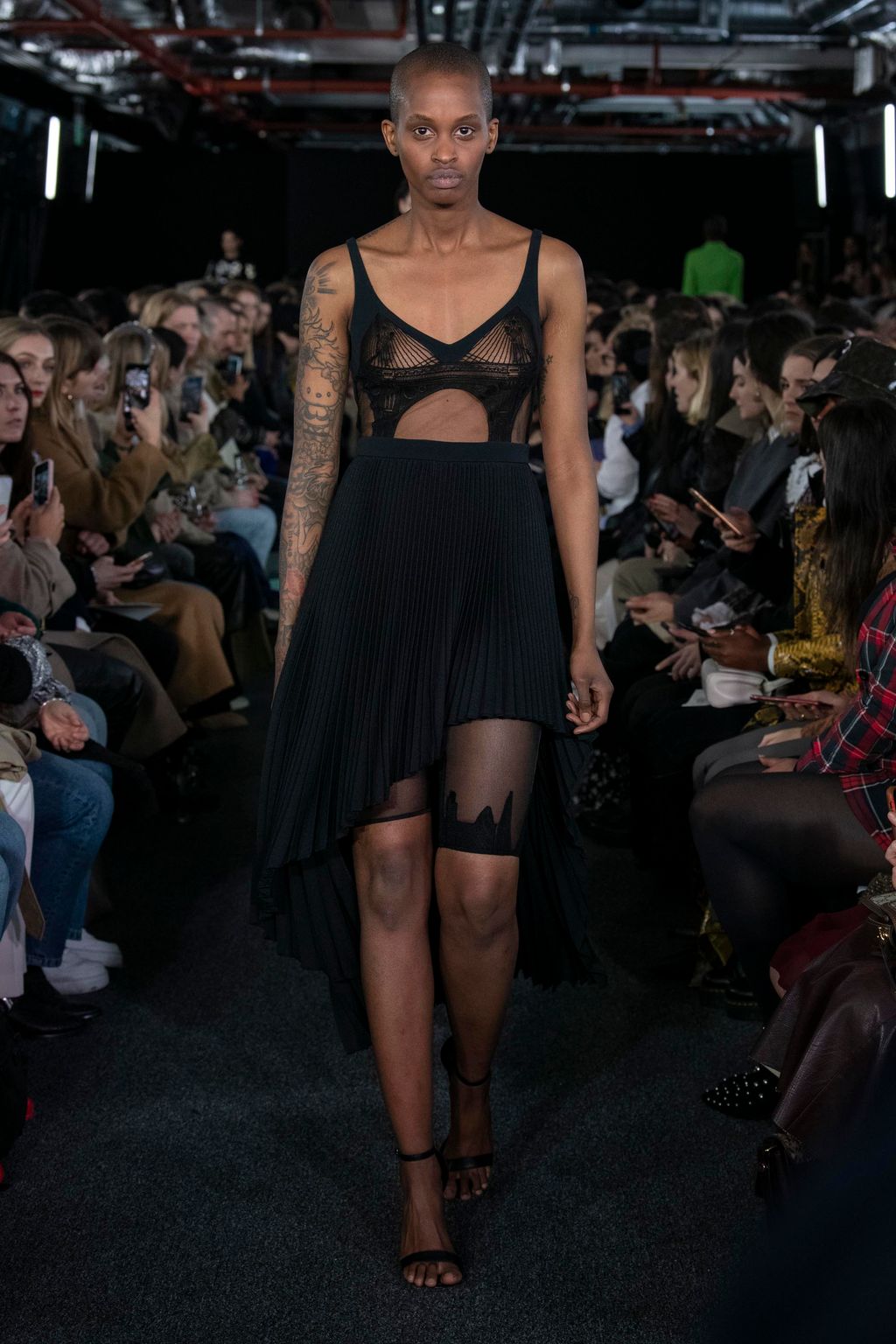 Fashion Week London Fall/Winter 2020 look 4 de la collection David Koma womenswear