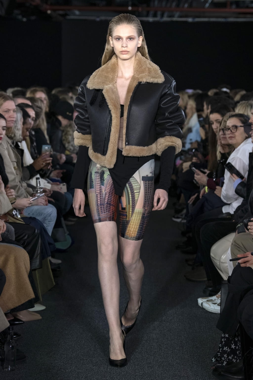 Fashion Week London Fall/Winter 2020 look 17 from the David Koma collection womenswear